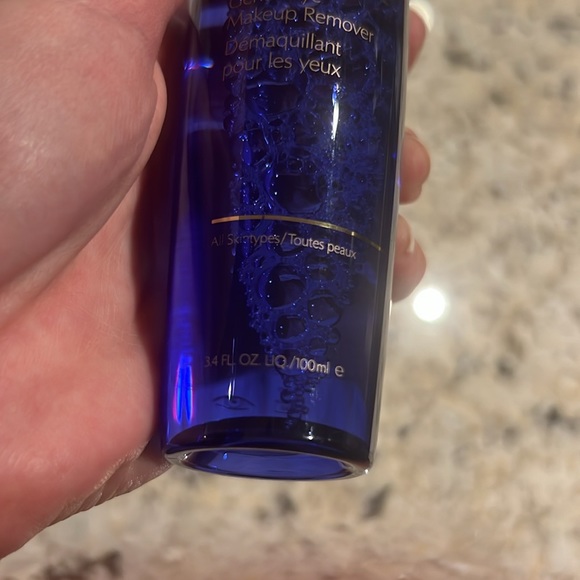 ESTEE LAUDER Gentle Eye Makeup Remover All Skin Types 3.4 fl oz 100 mL - Picture 2 of 8